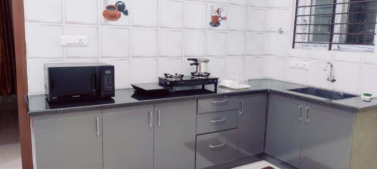 מייזור Suvarna Elite - Premium Apartment Hotel מראה חיצוני תמונה